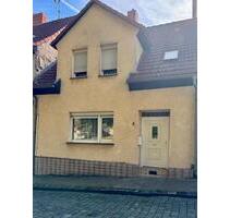 Einfamilienhaus - 39.900,00 EUR Kaufpreis, ca.  120,00 m² in Eisleben (Lutherstadt) (PLZ: 06295)