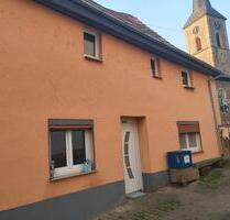 haus zu verkaufen mit Scheune - 120.000,00 EUR Kaufpreis, in Feilbingert (PLZ: 67824)