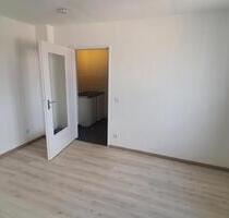 Kleine Mietwohnung in ruhigem Haus zu vermieten - Braunschweig