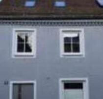 Helle 2 Zimmer Wohnung zentral und voll möbliert - Vilshofen an der Donau