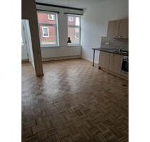 Schöne 2-Zimmer-Wohnung – 85 m² – mit 25 m² großer Garage (Tor) - Wester-Ohrstedt