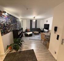 Helle 3-Zimmer-Dachgeschosswohnung mit Südbalkon - Brüggen