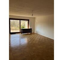 Einliegerwohnung mit zwei Terrassen und Blick ins Grüne - Höhr-Grenzhausen