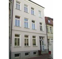 1 Raum WHG im Bahnhofsviertel - 390,00 EUR Kaltmiete, ca.  28,50 m² in Rostock (PLZ: 18055)