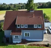 ! ANFRAGESTOPP ! Modern renovierte EG-Wohnung mit Garten - Bruchhausen-Vilsen