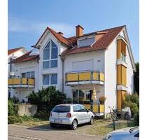 Ruhige, hochwertige 2-Zi.-Whg. in Südlage, 2 Balkone + Stellplatz - Schriesheim