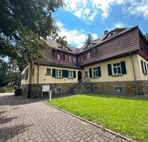 Moderne Soutterrainwohnung in Gründerzeitvilla in Dresden Stehlen
