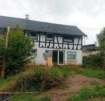 Haus in Hanf zu Verkaufen - 120.000,00 EUR Kaufpreis, in Asbach (PLZ: 53567)
