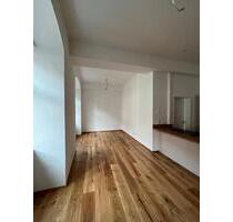 Wunderschöne helle 2 Zimmer Wohnung !!! - Erfurt