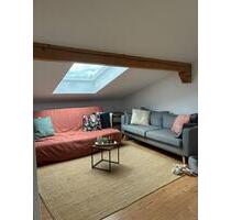 Wohnung auf Pferdehof - 1.050,00 EUR Kaltmiete, in Bad Endorf (PLZ: 83093)
