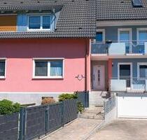 Einfamilienhaus - 360.000,00 EUR Kaufpreis, in Wernberg-Köblitz (PLZ: 92533)