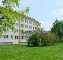 Großzügige, helle 2-Raum Wohnung mit Platz für die ganze Familie! - Weißenfels