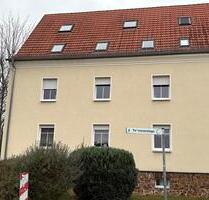 Sonnige 3 Raum Wohnung , ruhige Lage in Borna