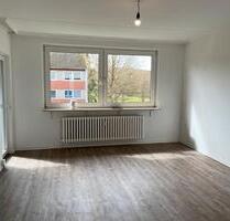 Schöne 4-Raumwohnung mit Balkon - Kiel Neumühlen-Dietrichsdorf