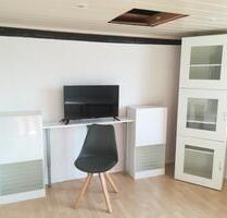 teilmöblierte 2,5 Zimmer Wohnung mit großem Dachbodenbereich - Salzgitter Ortschaft Nord