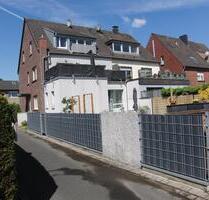 3-Familienhaus mit Garten Dachterrasse Garage provisionsfrei - Willich