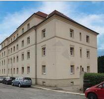 NEU!!! Komplett renovierte 4-Raum-Dachgeschoss-Wohnung - Zwickau