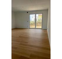 Exlusive Neubauwohnung mit sonniger Terrasse und eigenem Garten - Schrobenhausen