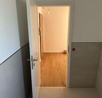 Kornwestheim Erstbezug Modernisierung: 2-Zi.-DG-Whg EBK, Balkon - Stuttgart Mühlhausen
