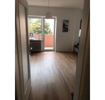 Untermiete Geschmackvolle 1,5-Raum-Wohnung mit Balkon und Einbauk - München Au-Haidhausen