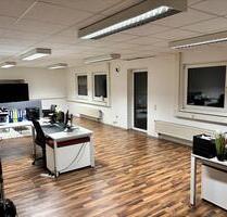 Büro zu vermieten - 800,00 EUR Kaltmiete, ca.  80,00 m² in Rüsselsheim am Main (PLZ: 65428)