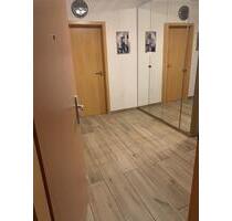 4 Zimmer Wohnung zu vermieten - 900,00 EUR Kaltmiete, ca.  90,00 m² in Bad Kreuznach (PLZ: 55543) Bad Münster am Stein-Ebernburg