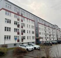 Wohnen mit Weitblick - 313,00 EUR Kaltmiete, ca.  44,65 m² in Neubrandenburg (PLZ: 17034) Datzeberg