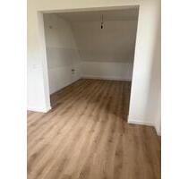 Frisch renovierte 3-Zimmer-Wohnung mit Garten - ab 01.09 - Porta Westfalica