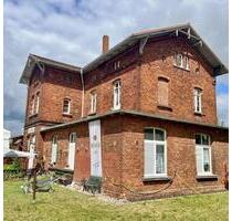 Dachwohnung ca. 50 m² im historischen Bahnhof Lalendorf
