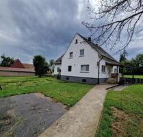 Dombühl 2-Familen Haus 250qm Wohnfläche + 2.890 qm Grundstück