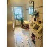 Wunderschöne 2-Zimmer Erdgeschosswohnung mitten im schönen Schwab - München Schwabing-Freimann