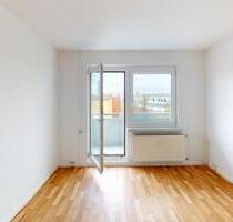 Bezugsfertige 4-Raum-Wohnung am Brühl-Boulevard - Chemnitz