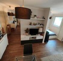 Möbliertes Studio mit Balkon. 1000€ warm. Berlin-Grunewald