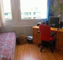 hellesruhiges 11m²-Zimmer für Pendler zur Mitmiete in Schöneberg - Berlin Tempelhof-Schöneberg