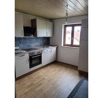 Helle 3 Zimmer Mansardenwohnung mit Einbauküche und Balkon - Kelheim