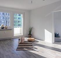 Schön gelegene 4-Zimmer-Wohnung mit Balkon - Chemnitz Adelsberg
