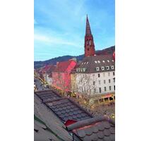 Schöne Dachgeschosswohnung mitten in der Altstadt - Freiburg im Breisgau