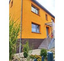Haus mit 3 Wohneinheiten ( 120m2 32m2 30m2 ) - Baunatal