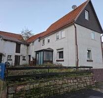 Immobilien Haus kaufen - 68.999,00 EUR Kaufpreis, ca.  182,00 m² in Waldeck (PLZ: 34513)