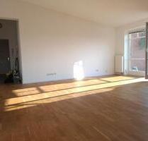 Exklusives (unmöbliertes) Penthouse mit Balkon in Berlin-Biesdorf