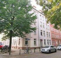 Modernisierte 3 Zi. Altbau-Whg. ab Ende Mai 2025 - Kiel Ravensberg