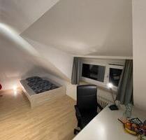 Möbliertes WG-Zimmer in Stuttgart West - Lindau (Bodensee)