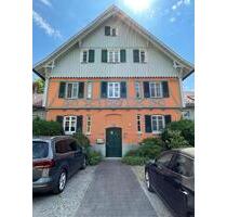 4 Zimmer Wohnung Lindau 105 m2 - 1.390,00 EUR Kaltmiete, ca.  105,00 m² in Lindau (Bodensee) (PLZ: 88131)