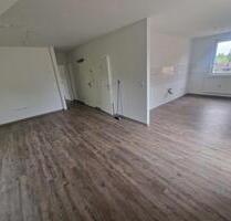 Ab sofort: Über den Dächern von Düsseldorf-Benrath, Moderne 2-Zimmer-Wohnung