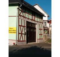Einfamilienhaus - 120.000,00 EUR Kaufpreis, ca.  140,00 m² in Hildburghausen (PLZ: 98646)