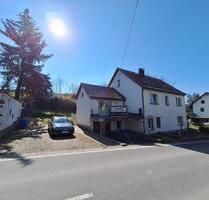 STOPP! Einfamilienhaus teilsaniert in schöner Lage - Döbeln