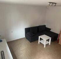 Erdgeschoss Wohnung in Eningen - 650,00 EUR Kaltmiete, ca.  35,00 m² in Eningen unter Achalm (PLZ: 72800)