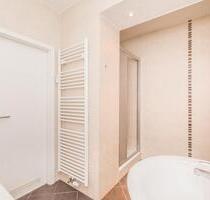 Mit Aufzug - Wanne - Dusche - Balkon - Hausgarten - Chemnitz Hilbersdorf