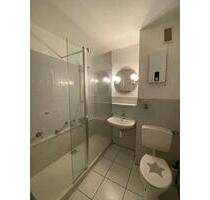 2 Zimmer Etagenwohnung mit Balkon, ab 1.7 - Duisburg Hamborn