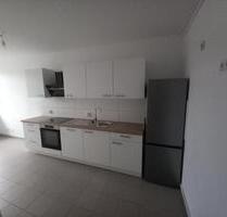 Helle 3-Raum-Wohnung mit Einbauküche von privat, Stellplatzoption - Magdeburg Neue Neustadt